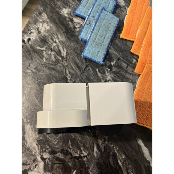 iRobot Braava Jet 240 Robot Mop, Battery, Charger, & Mop Pads - Parts Or Repair - Picture 5 of 7